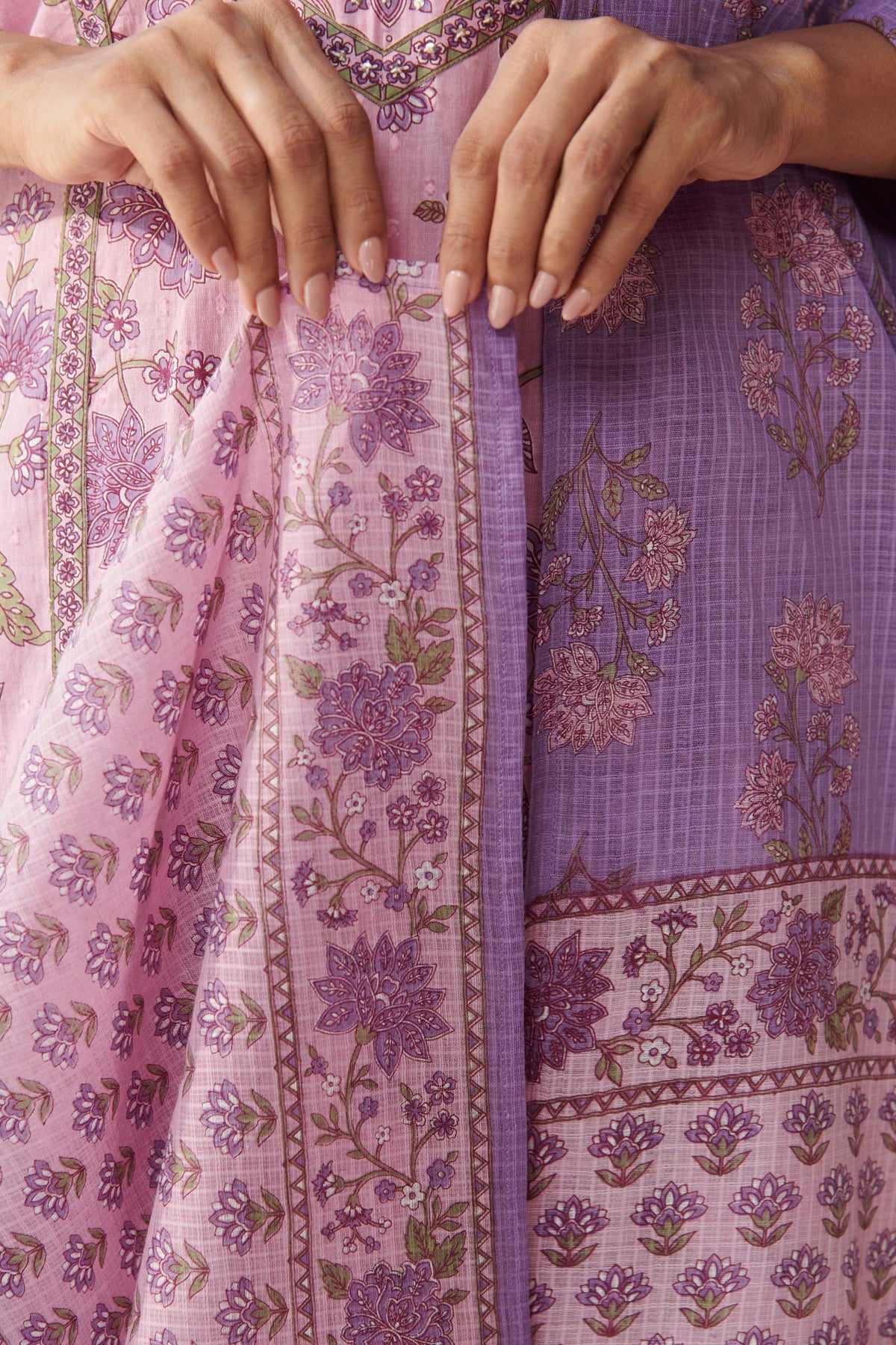 Gauhar Zoha Sanganeri Dupatta