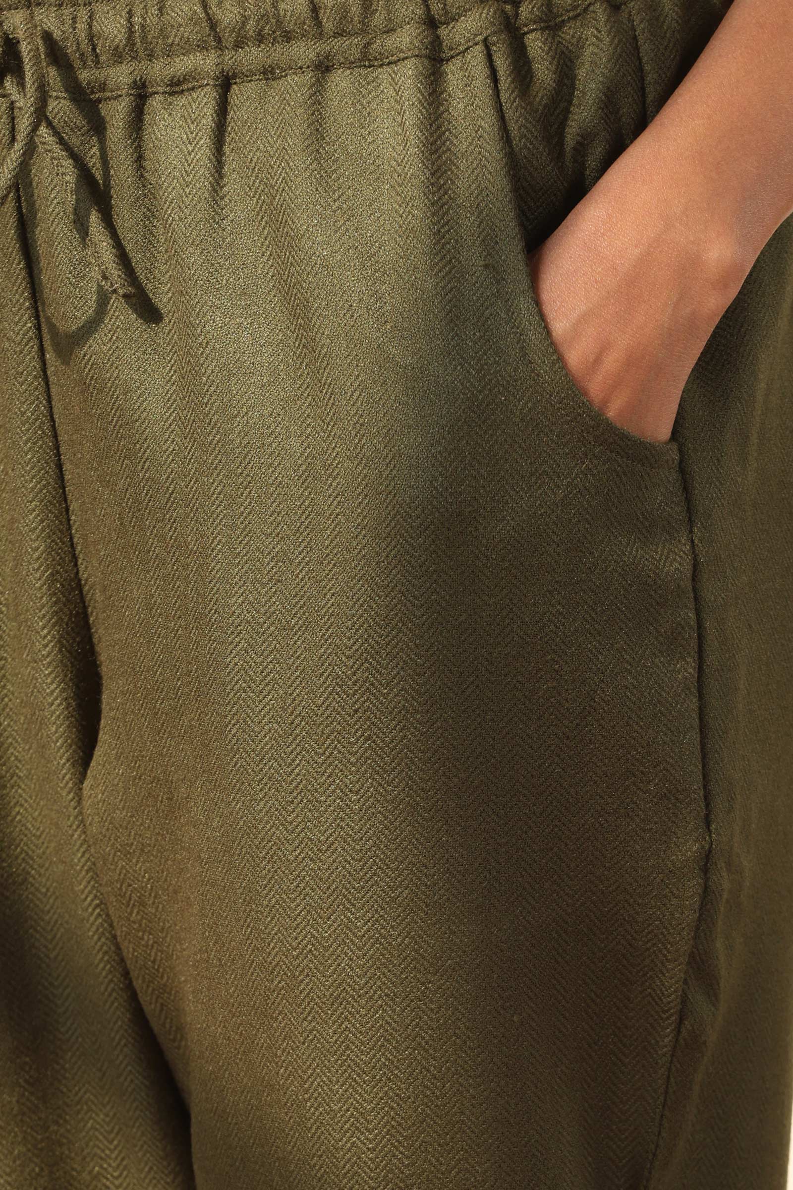 Surplus: Naadirah Parisa Green Faux Fool Narrow Pants