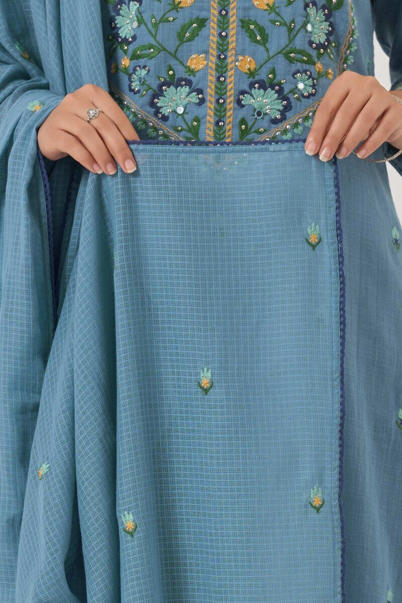 Mehraab Nihad Dupatta