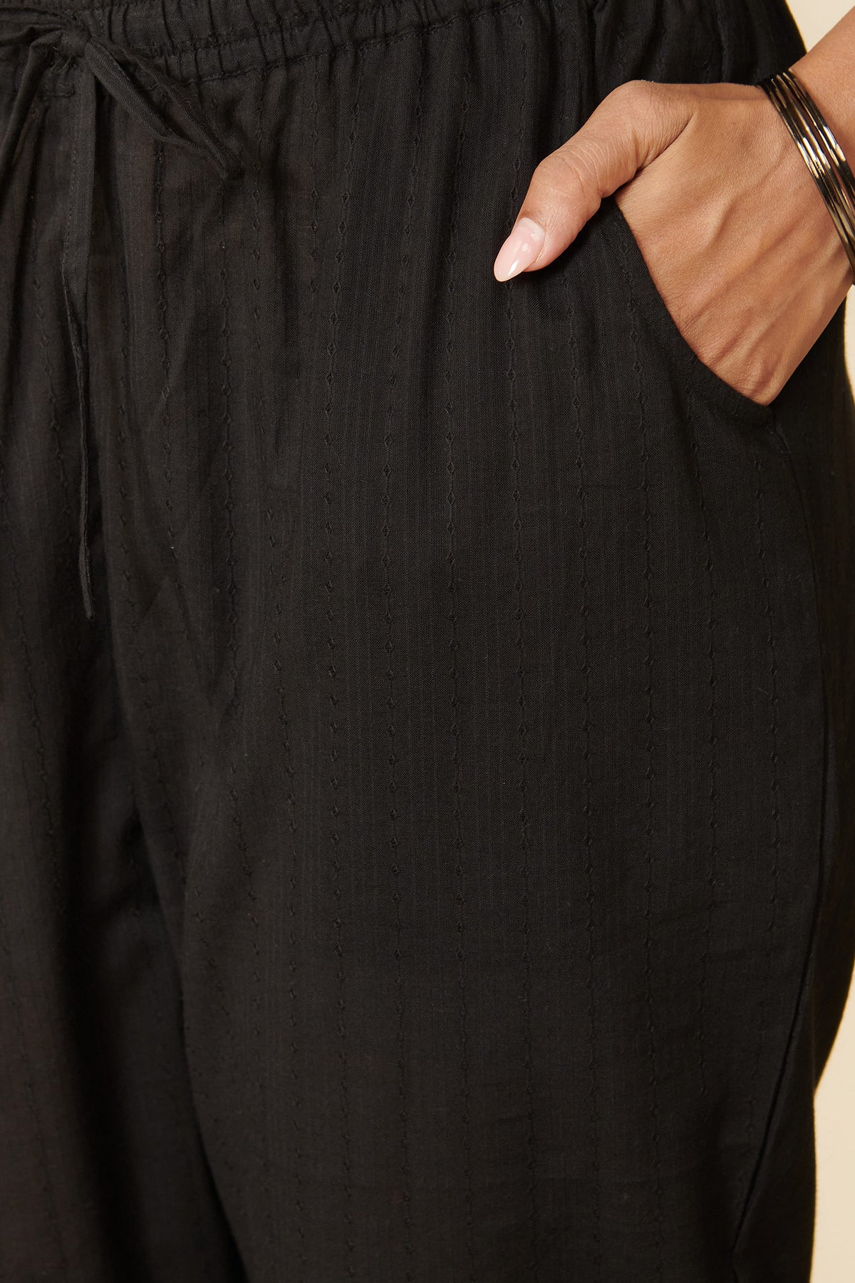 Roza Fareeha Black Narrow Pants
