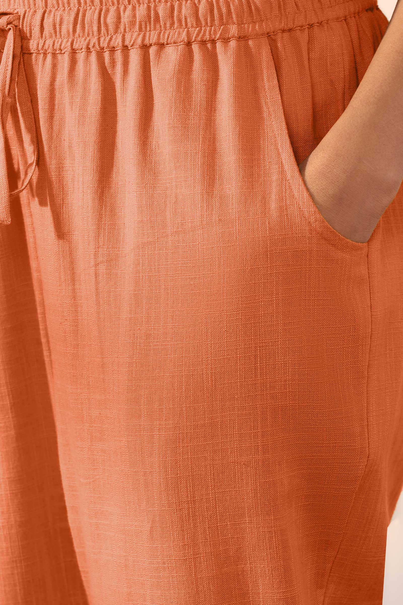 Surplus: Roza Alizah Orange Narrow Pants