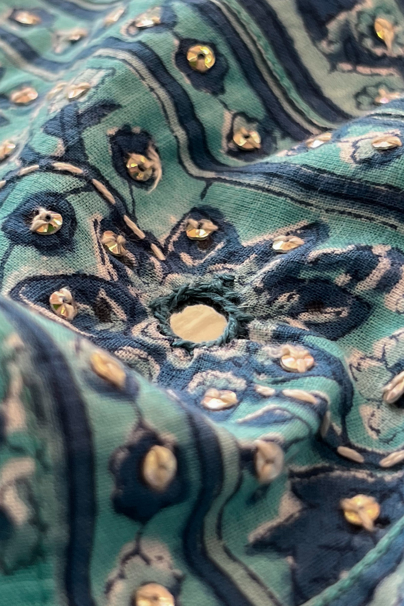 Neelofar Sureena Sanganeri Kurta