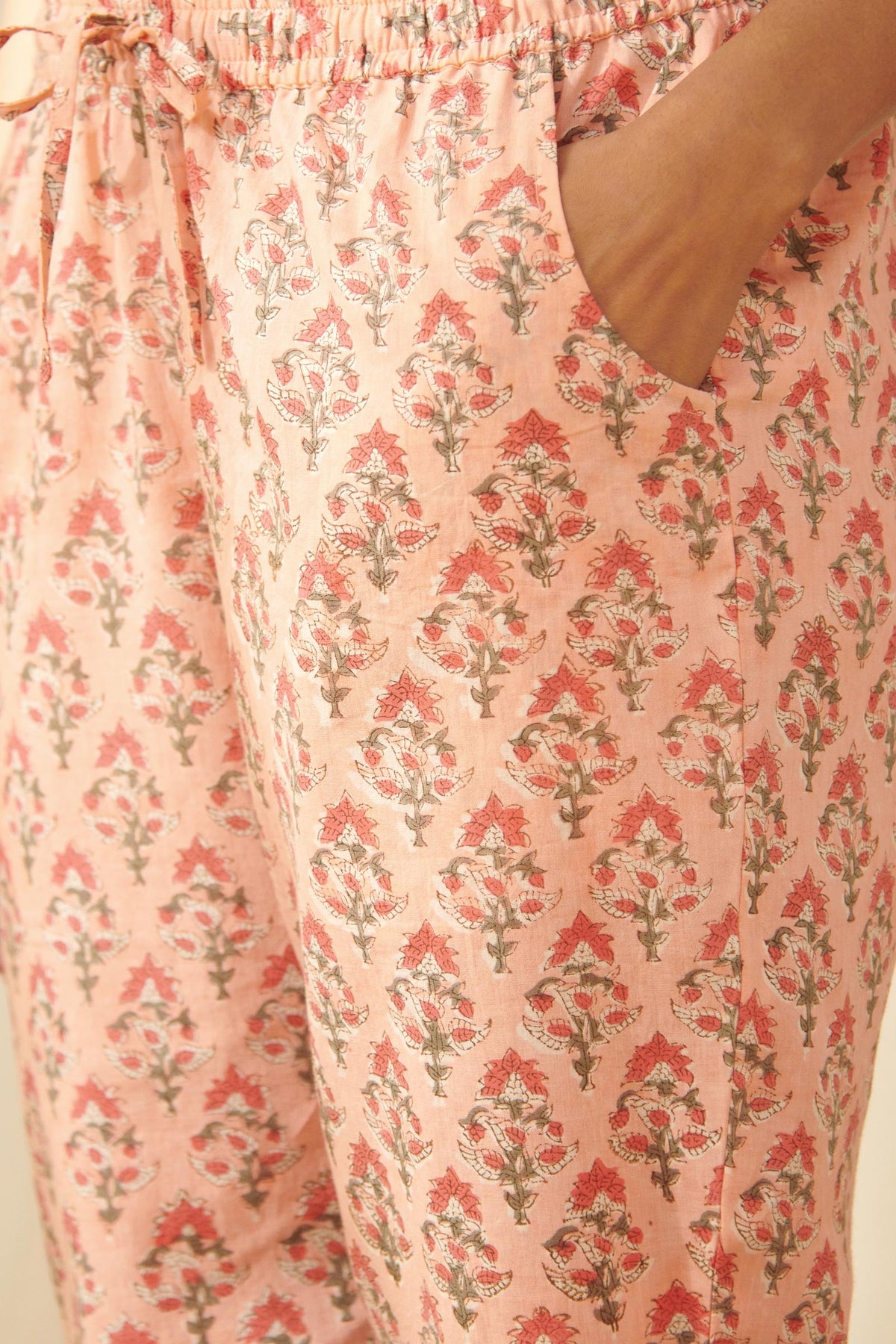 Gulbarg Kaira Sanganeri Narrow Pants