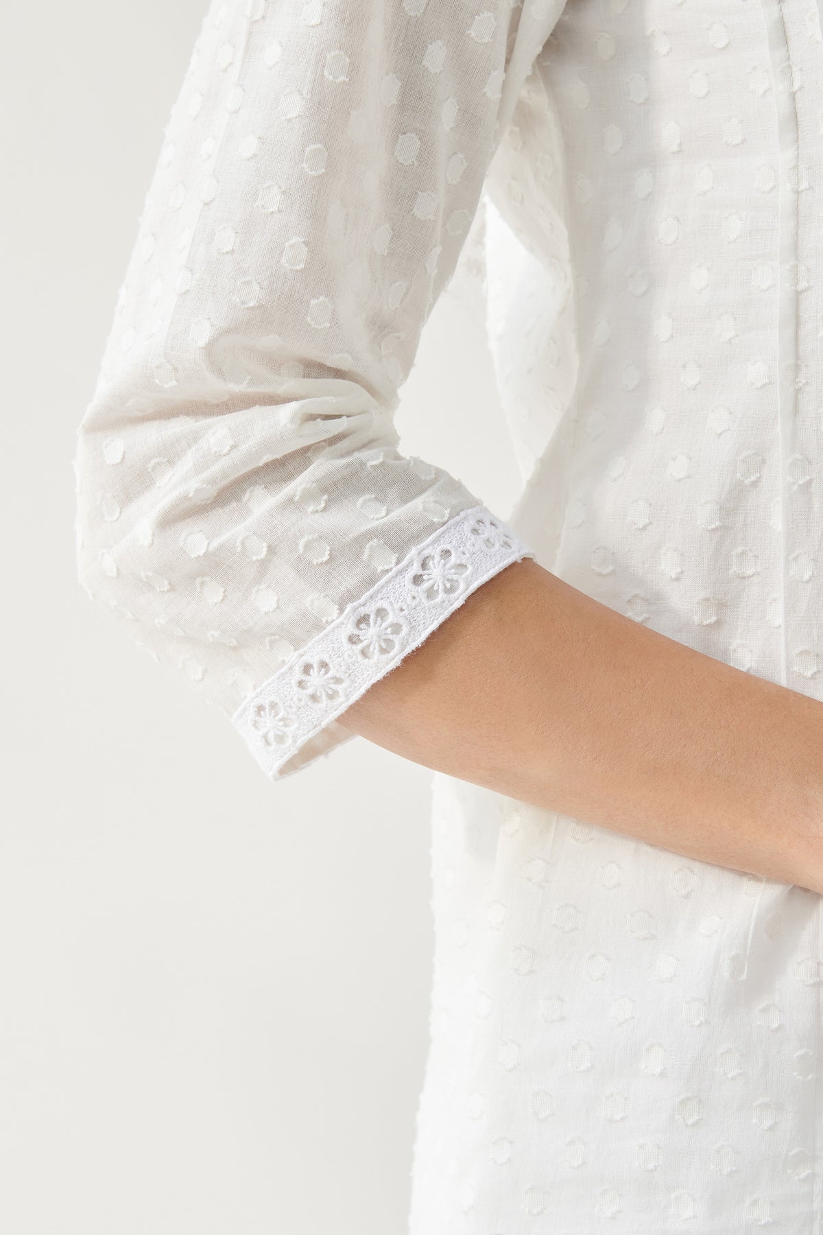 Mumtaz Samara White Top