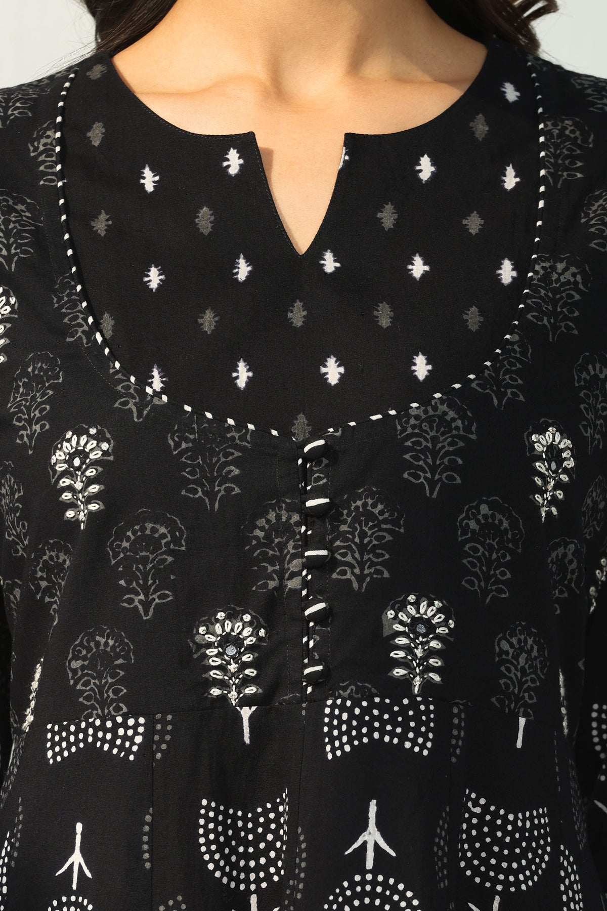 Mumtaz Zeenat Sanganeri Kurta
