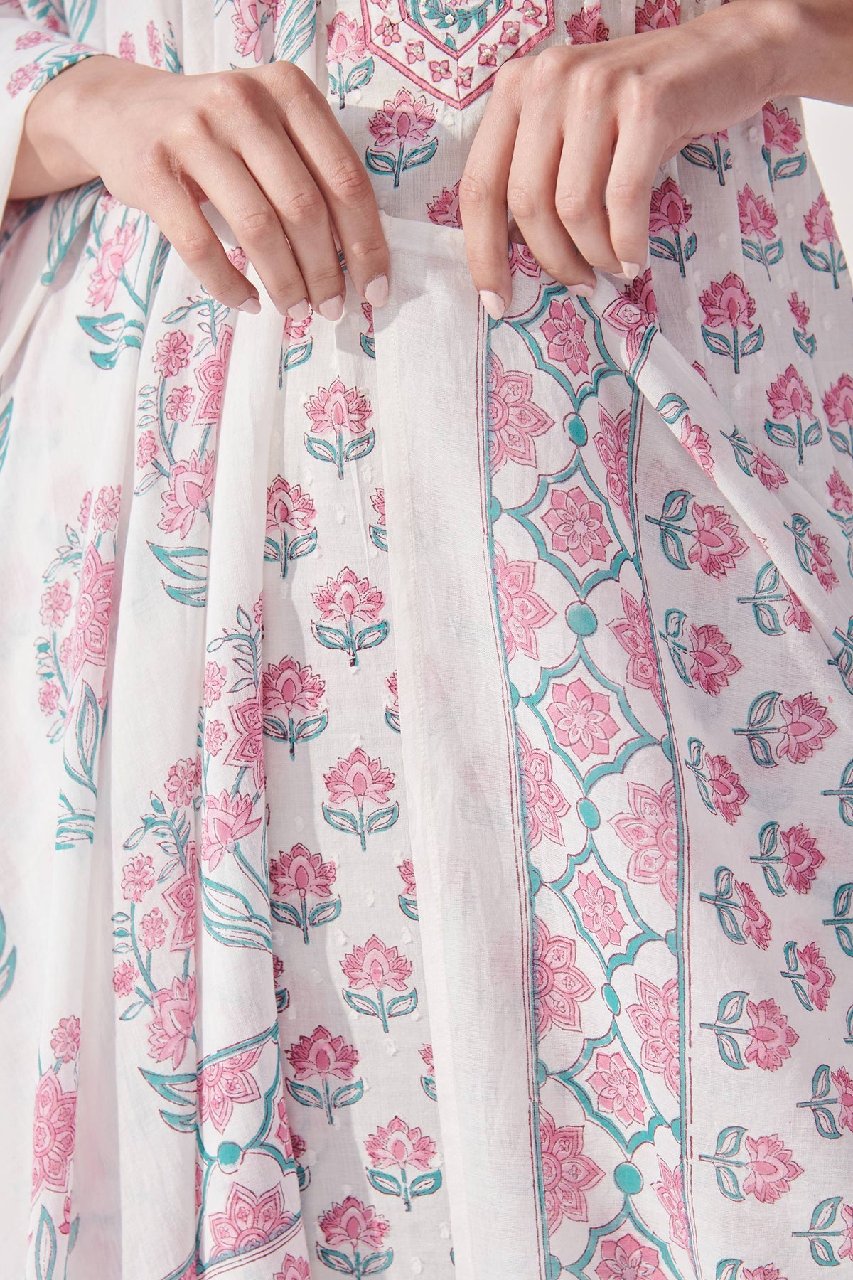 Gulbahar Faizah Sanganeri Dupatta