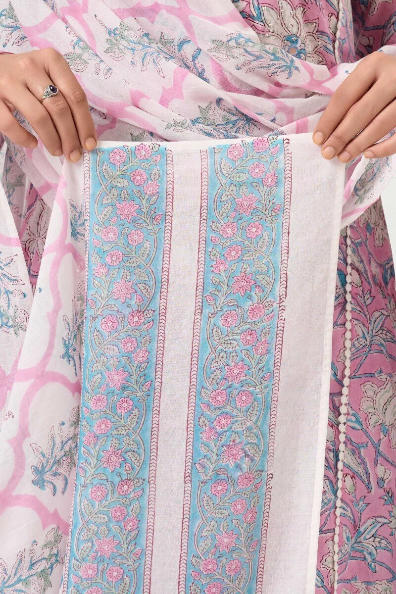 Surplus: Gul Bano Dupatta