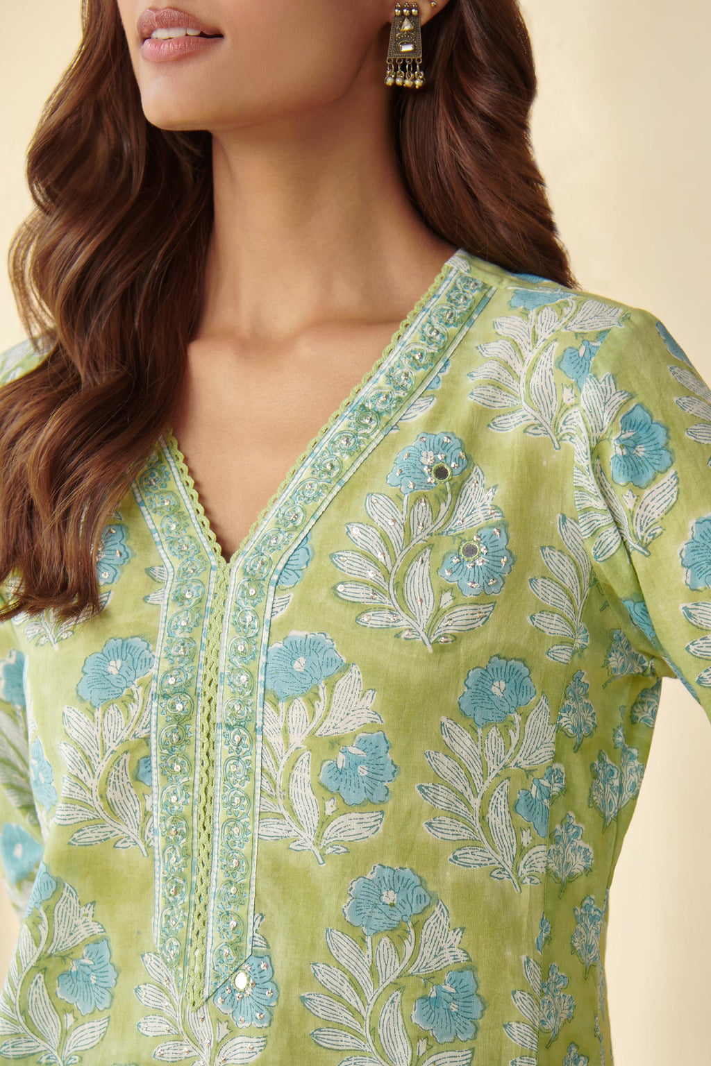 Gulbarg Niharika Sanganeri Kurta