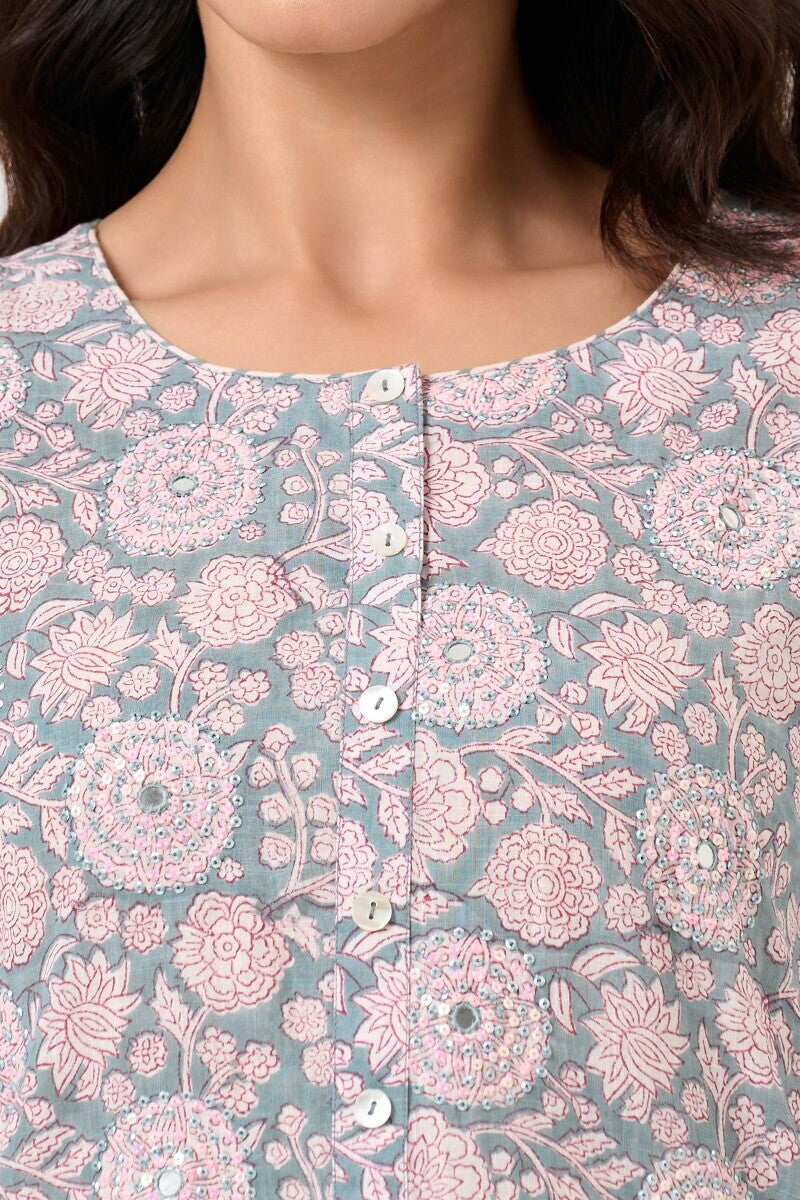 Neelofar Shabnam Sanganeri Kurta
