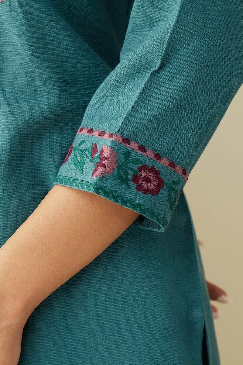 Rosheen Zohra Kurta