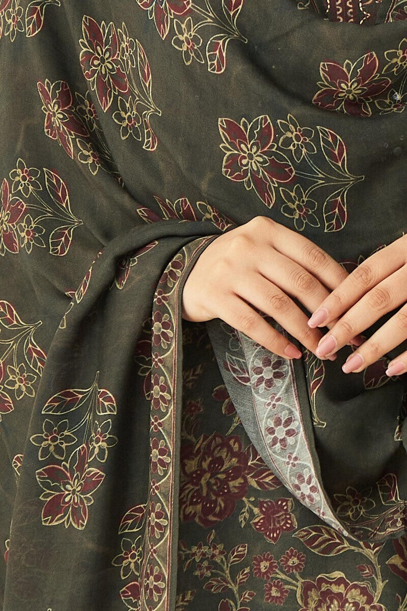 Mahnoor Nadiya Dupatta