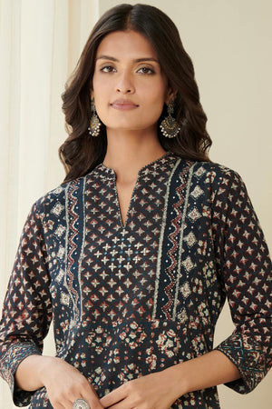 Sehra Zenia Bagru Kurta