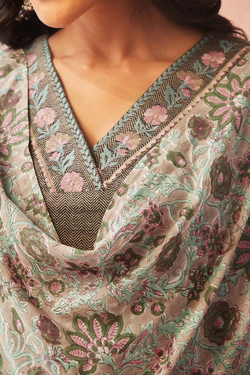Naadirah Siya Dupatta