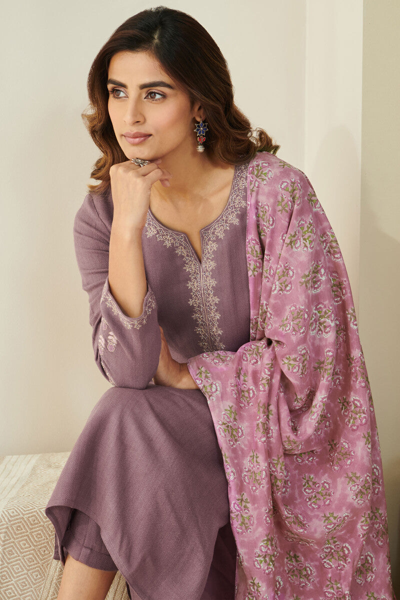 Naadirah Zafina Faux Wool Handloom Kurta