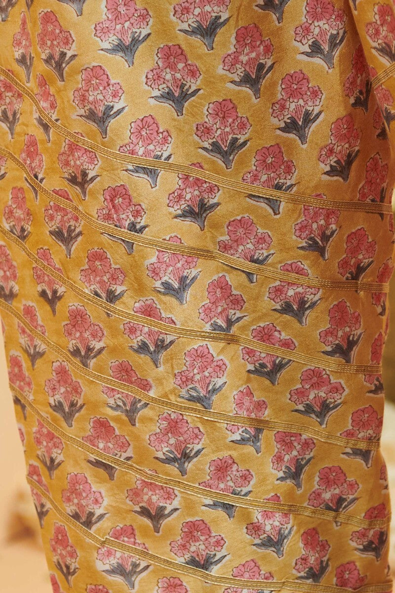 Shirin Kiara Sanganeri Modal Salwar