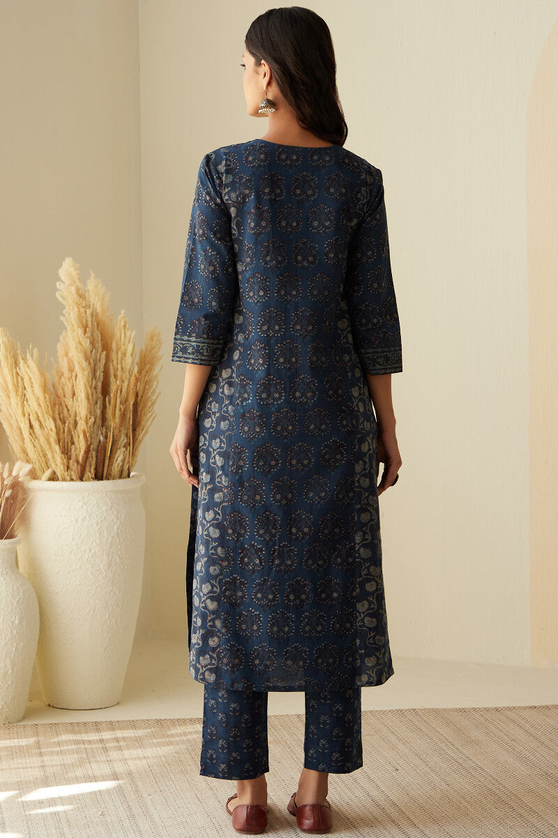 Rehnuma Azarin Kurta