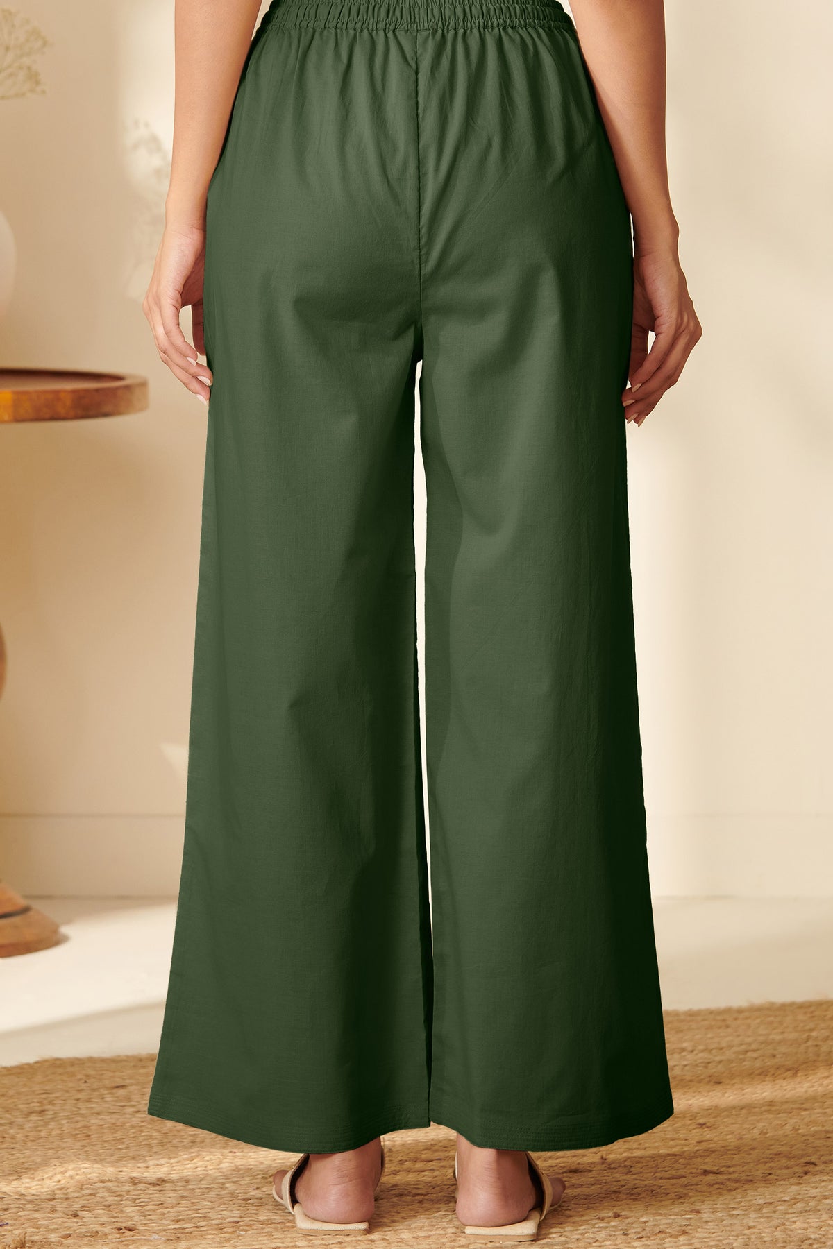 Roza Parisa Green Farsi