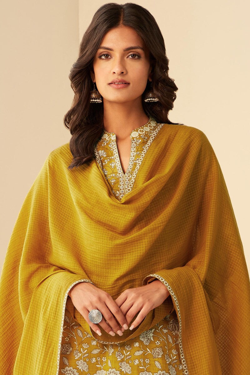 Rosheen Gauhar Dupatta