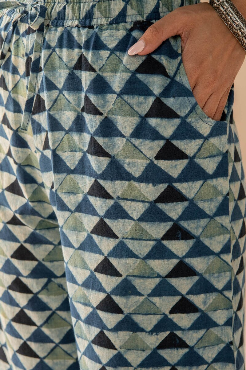 Sehra Zeniya Ajrak Farsi