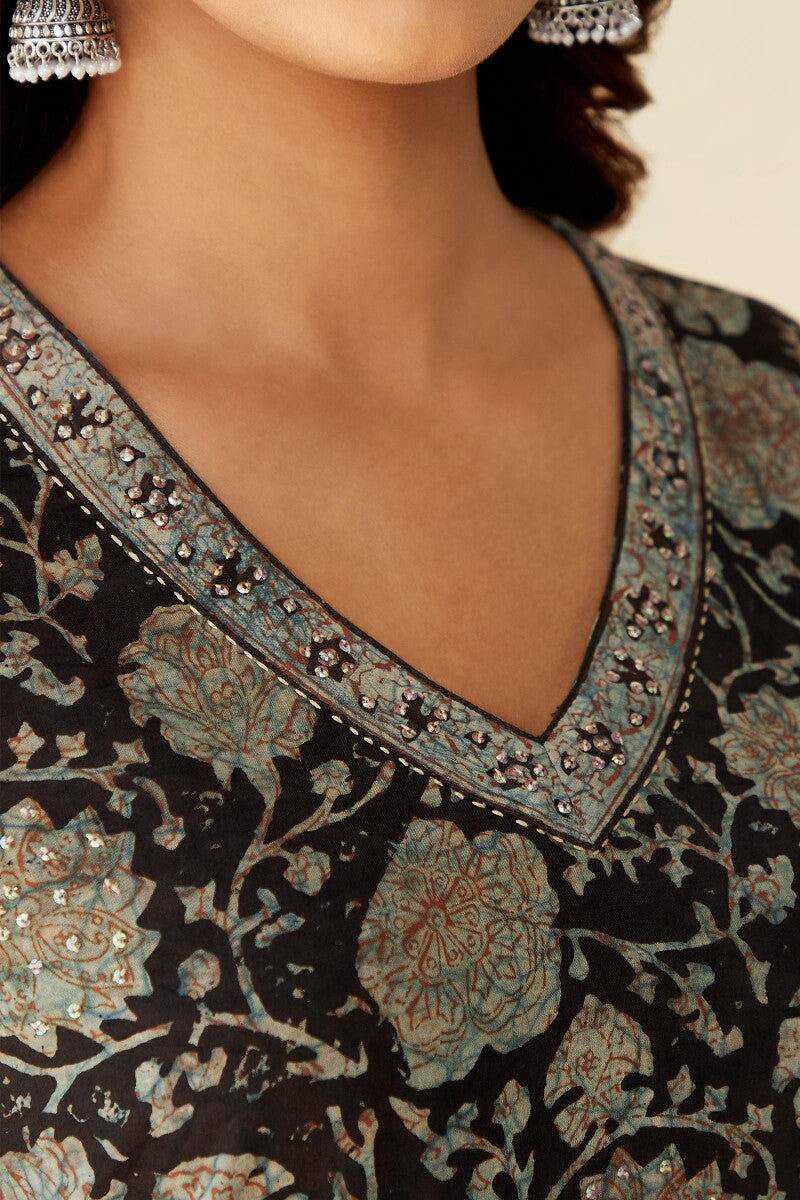 Sehra Fizah Akola Kurta