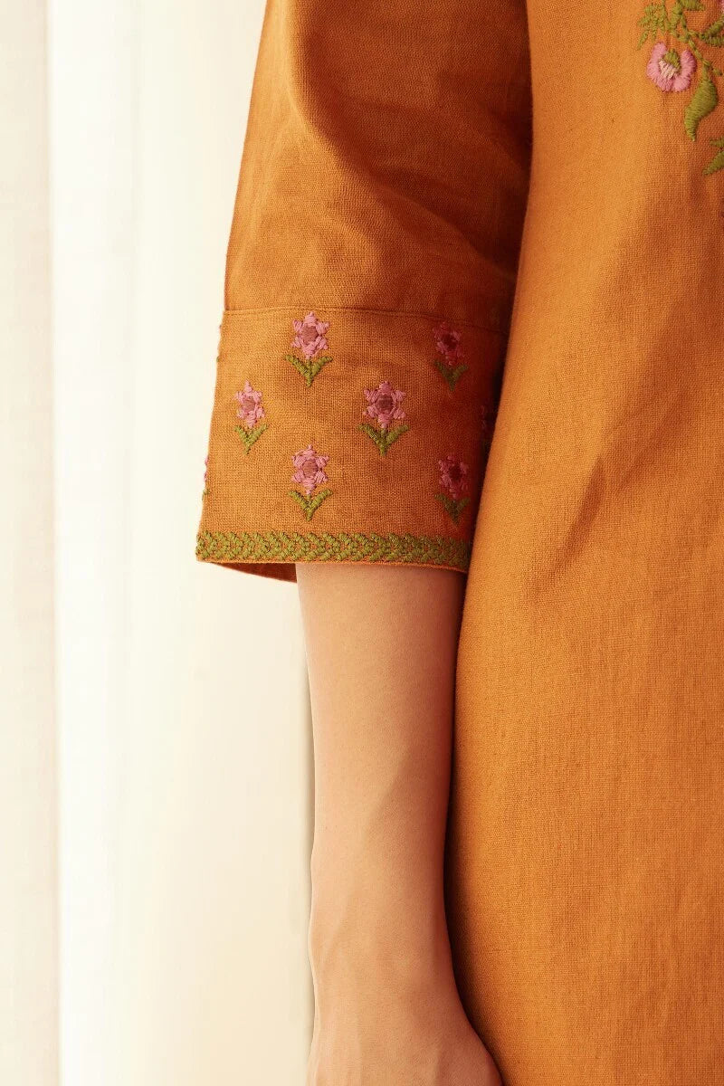 Roza Aaliya Kurta