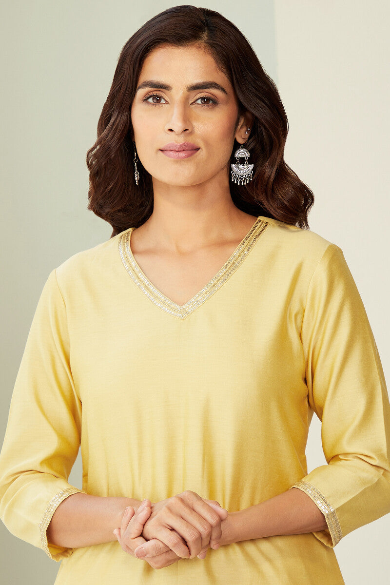 Mehrunissa Zeinab Yellow Chanderi Kurta