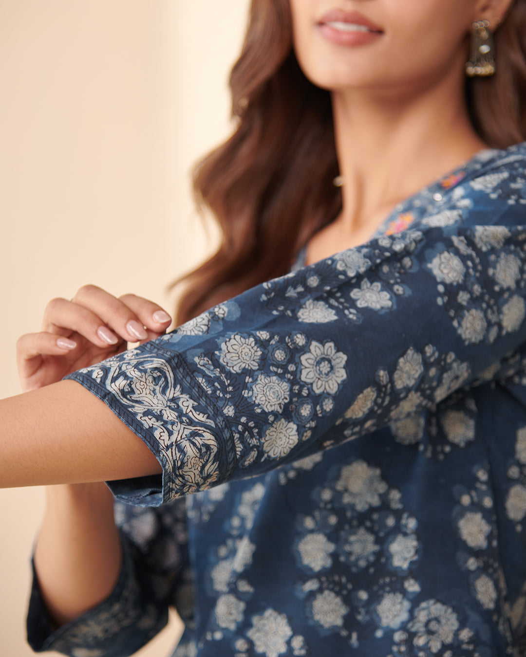 Sehra Zahira Bagru Dabu Kurta
