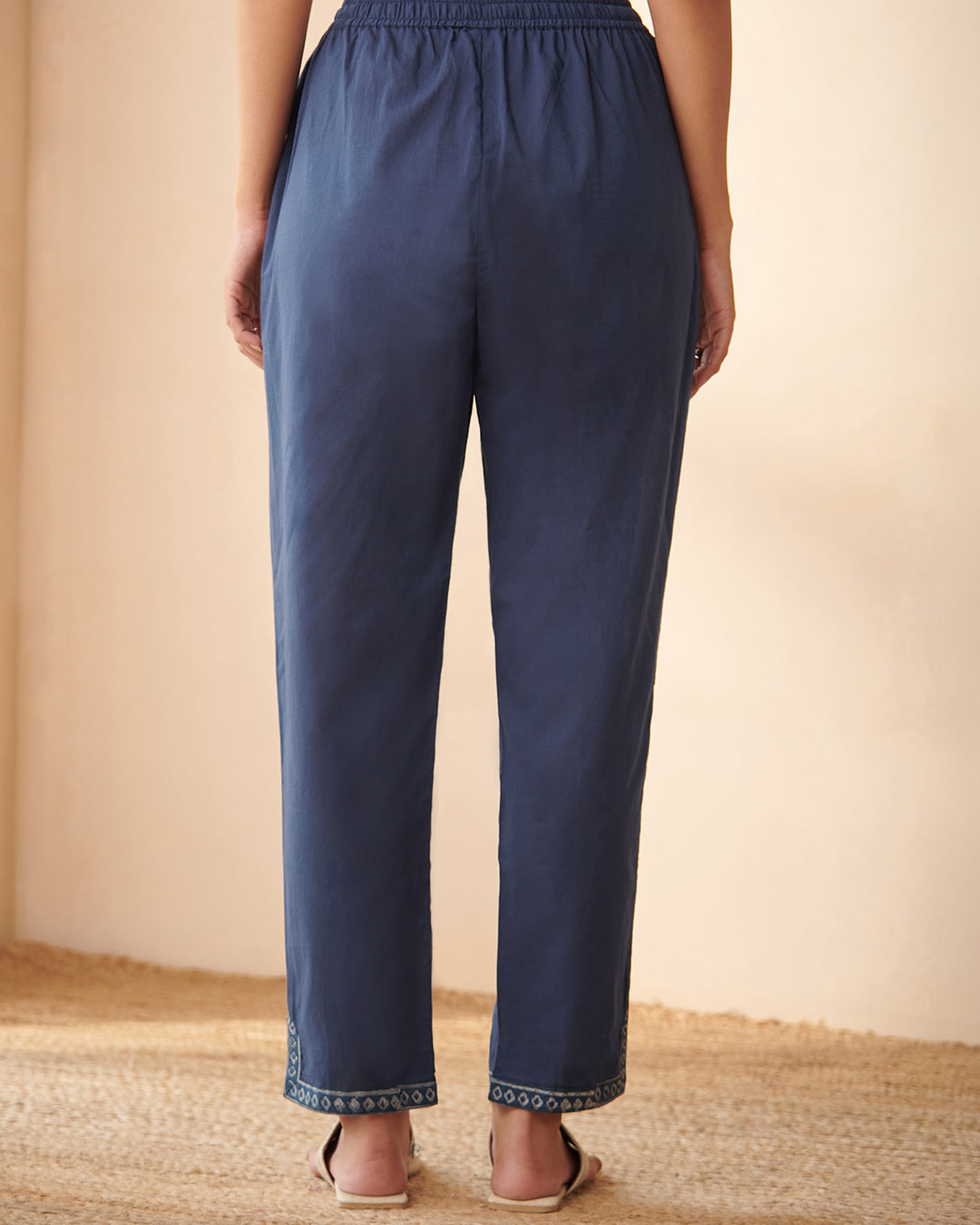 Sehra Zahira Bagru Dabu Narrow Pants