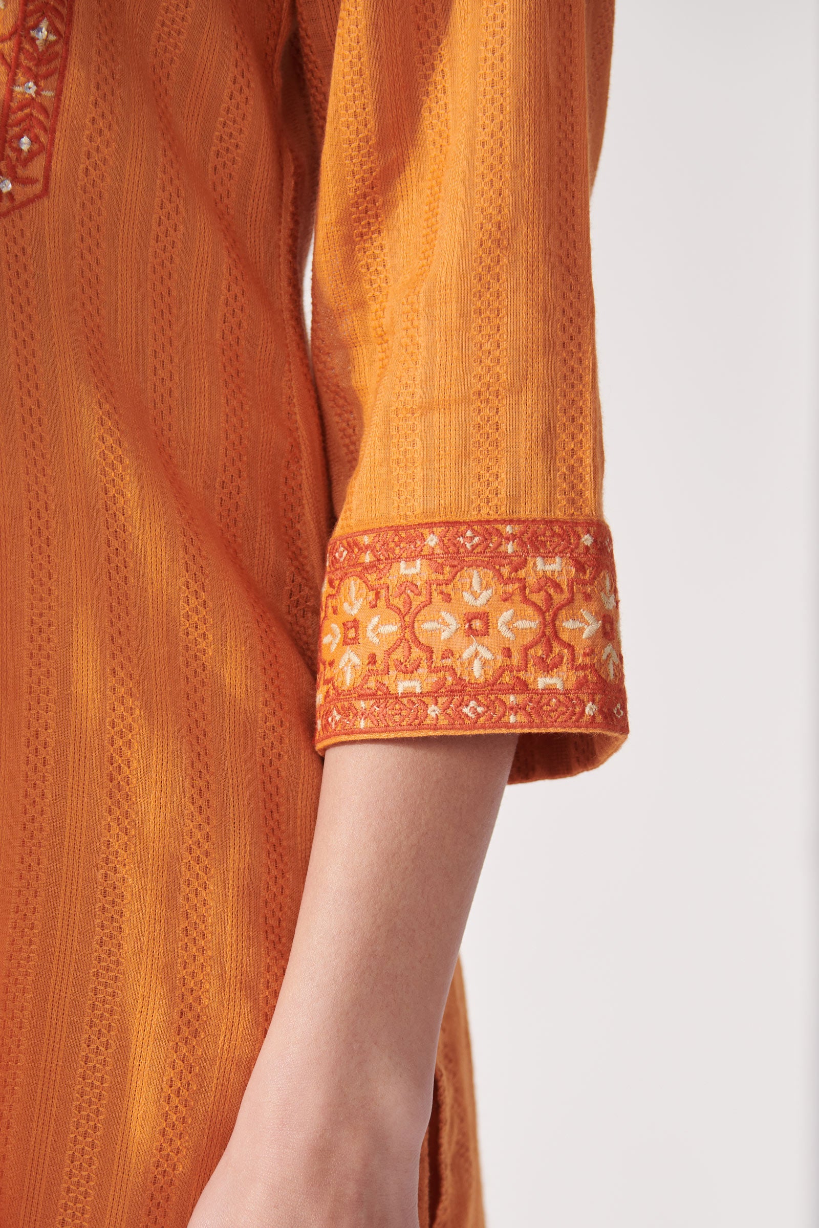 Surplus: Mehraab Nahida Orange Kurta