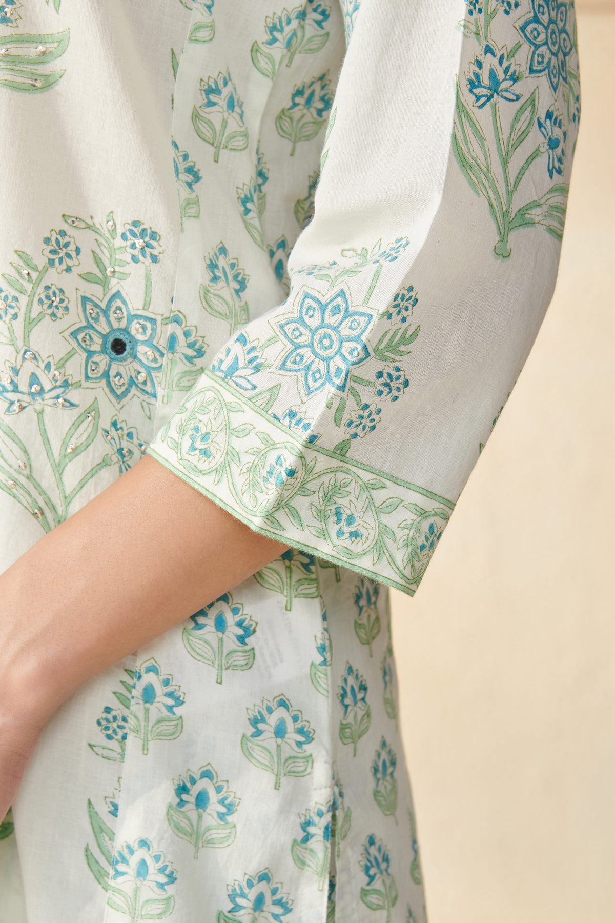 Gulbarg Afsana Sanganeri Kurta
