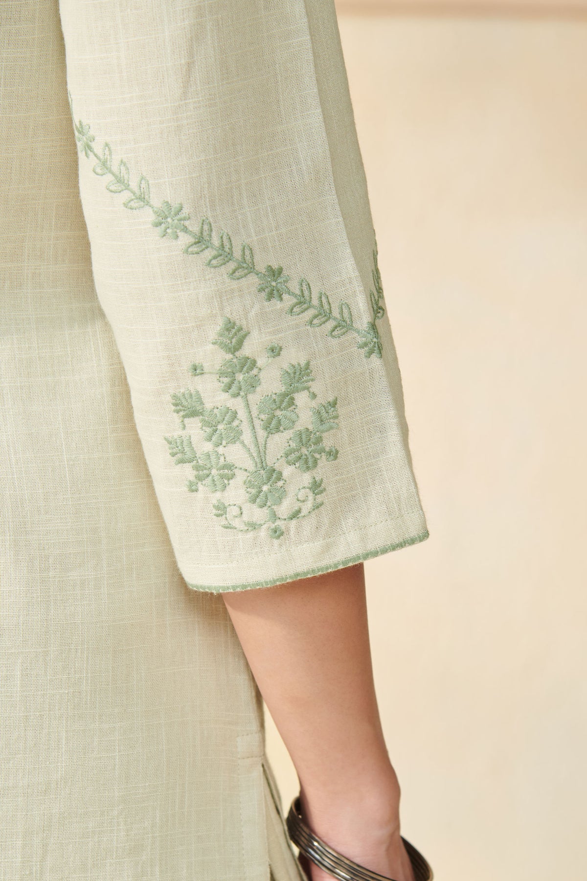 Mehraab Nargis Beige Kurta