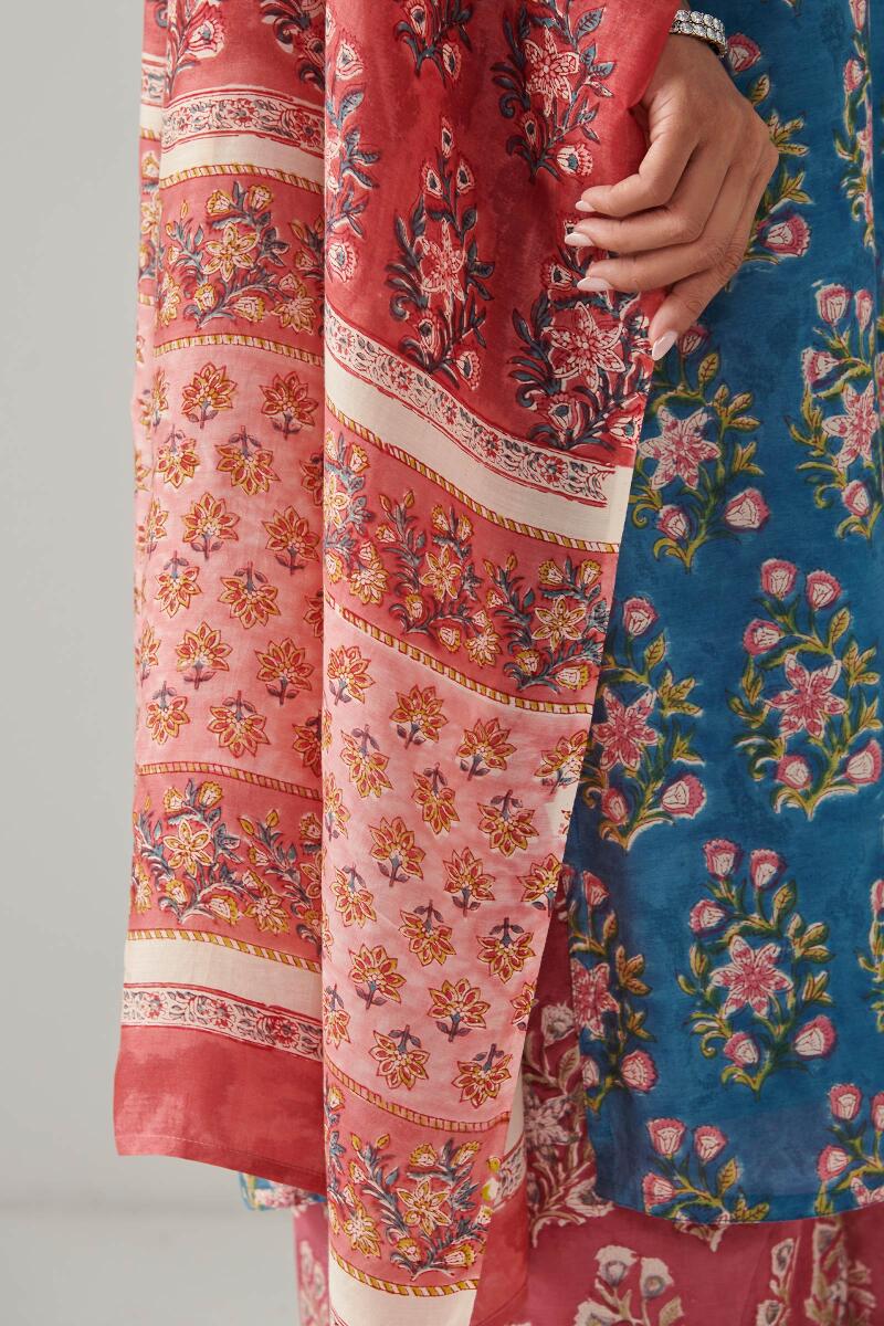 Nasrine Shehnaz Modal Dupatta