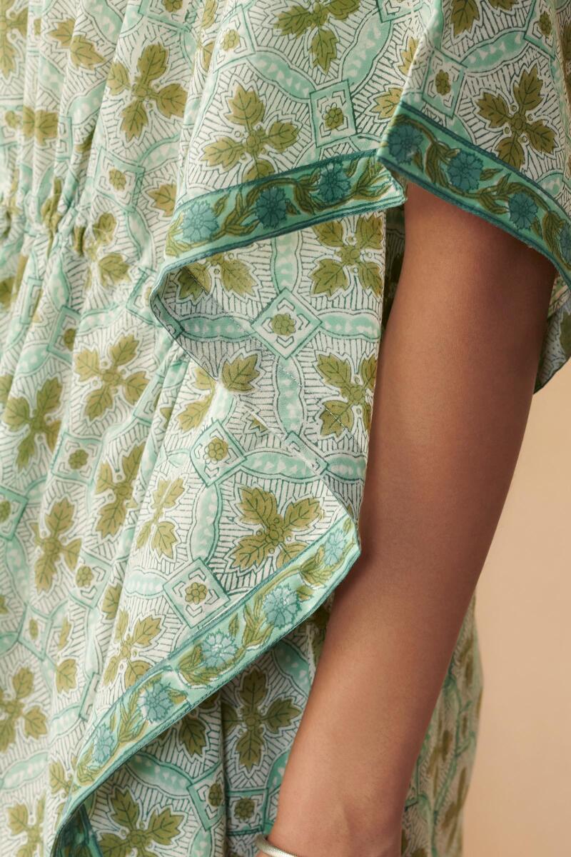 Nasrine Zainab Sanganeri Kaftan