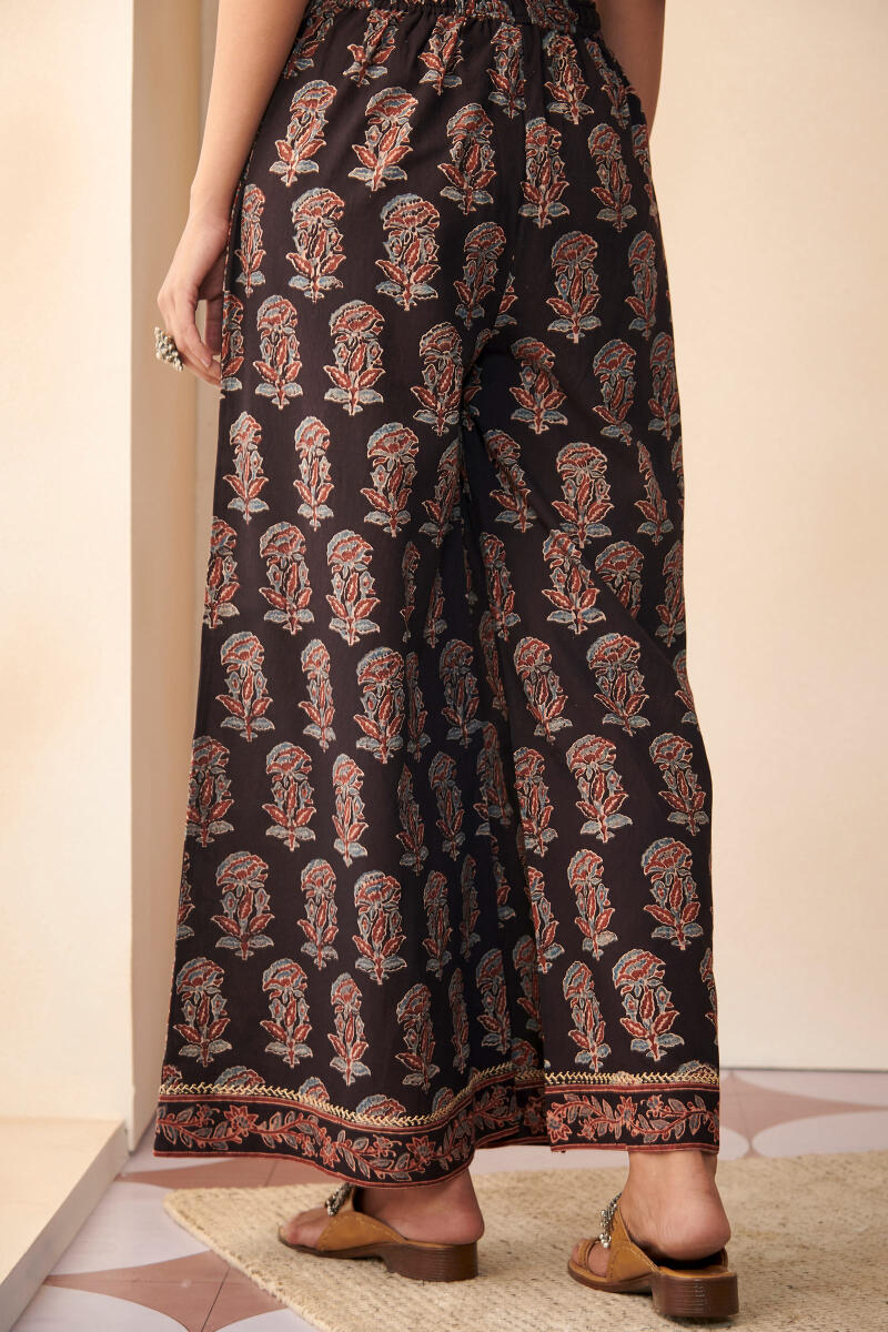 Sehra Yasmina Ajrak Palazzo