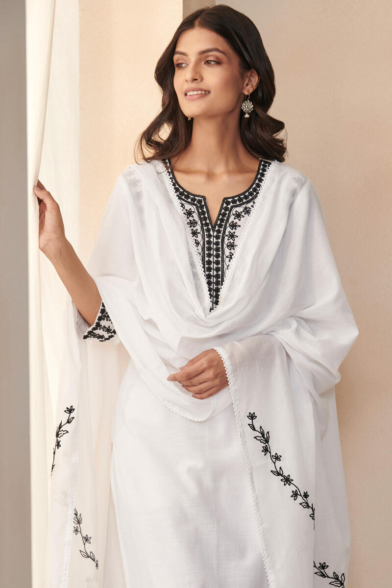 Mirza Noor Dupatta