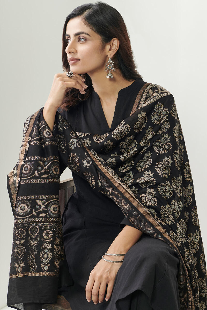 Nasrine Mehnaz Ajrak Chanderi Dupatta