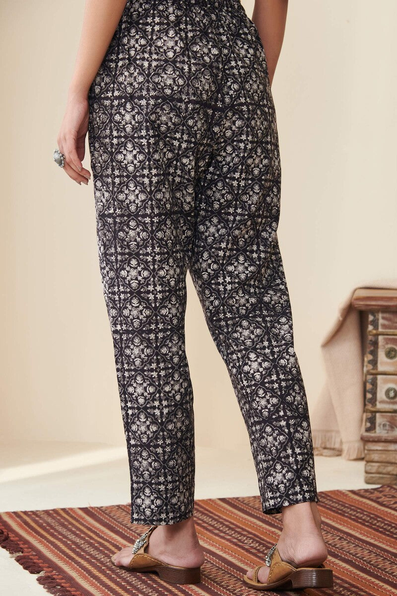 Sehra Siya Bagru Narrow Pants