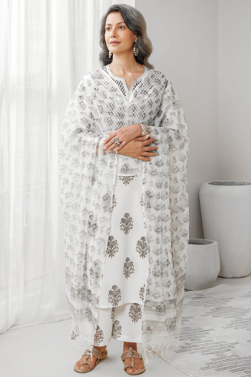 Mumtaz Saira Sanganeri Kurta