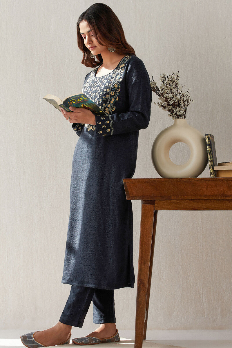 Naadirah Farheen Faux Wool Handloom Kurta