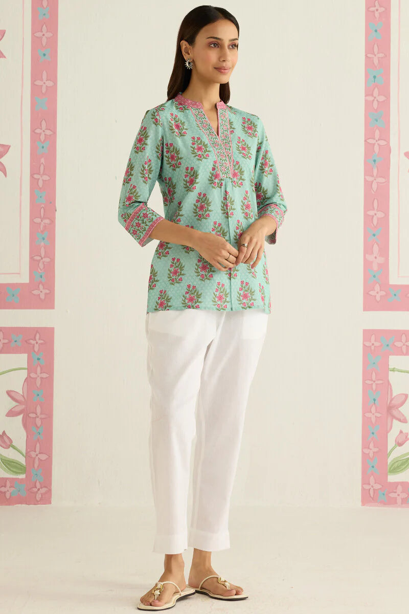 Surplus: Gulraiz Ruhi Top