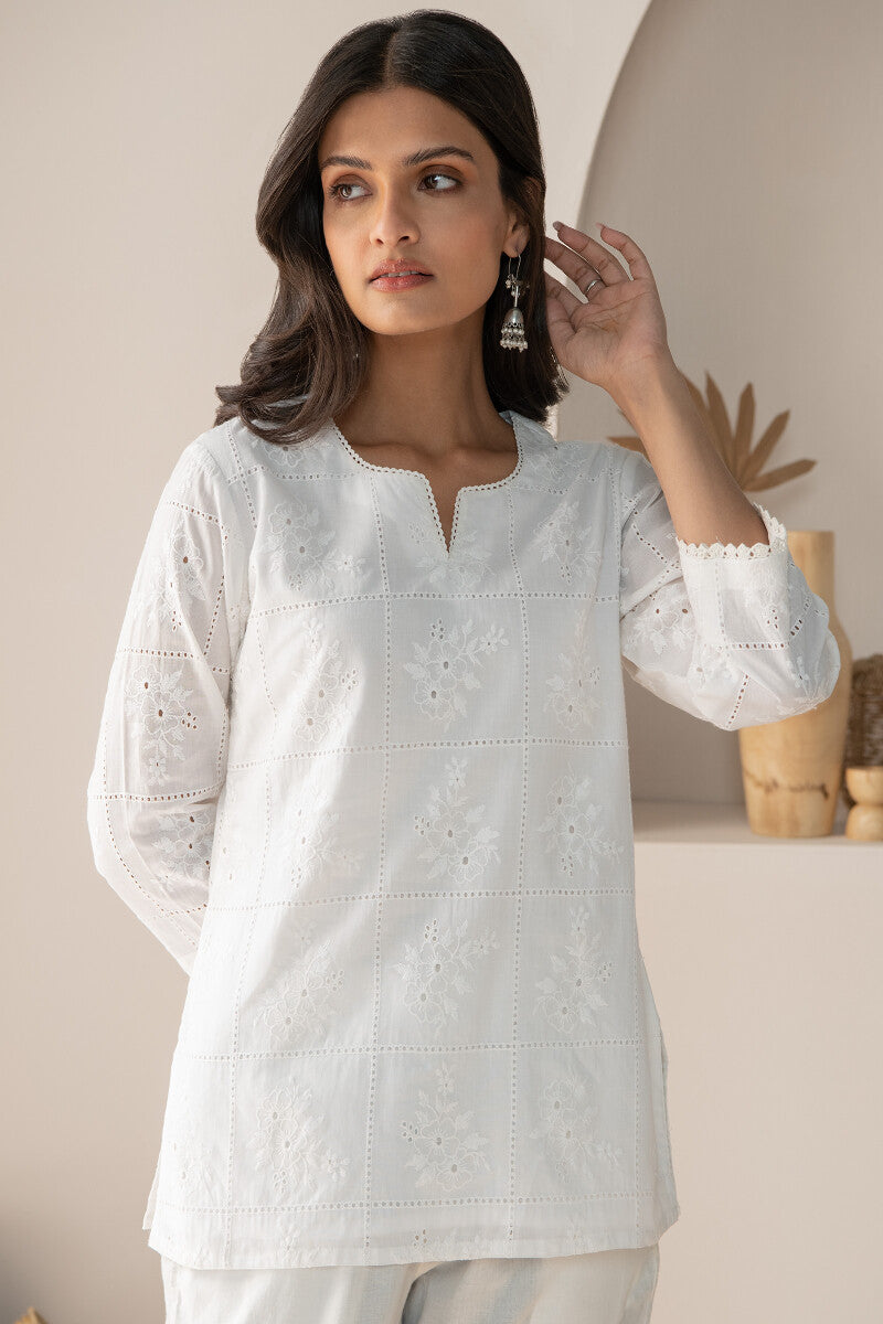 Raahat Zeenat Schiffli Top