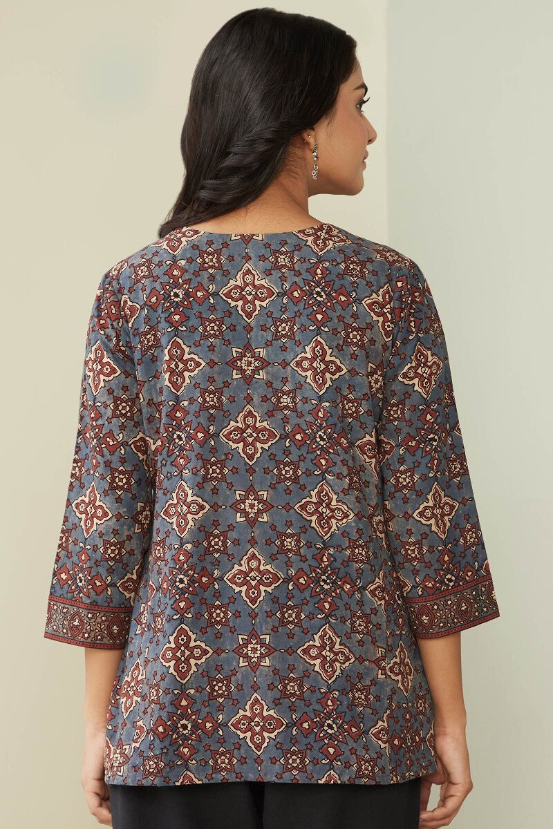 Sehra Shirin Ajrak Top