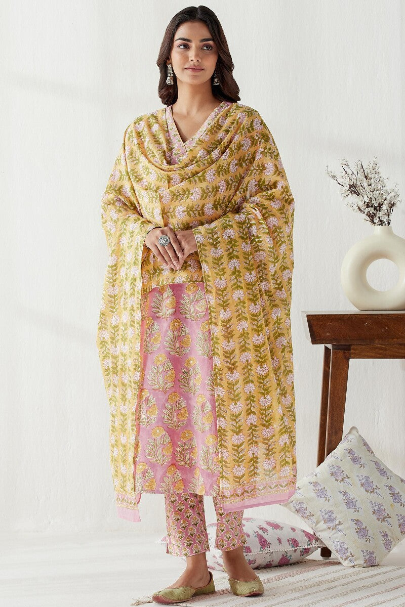 Gauhar Saira Sanganeri Kurta