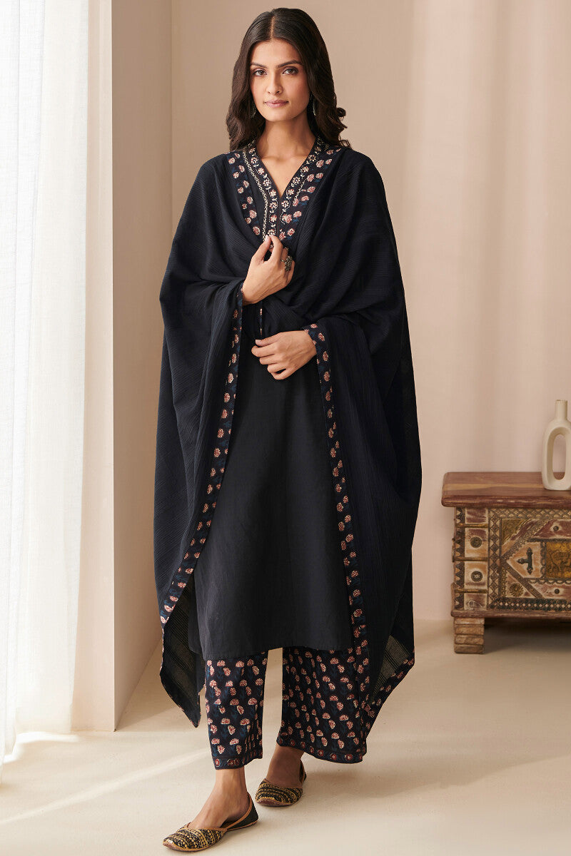 Gauhar Zenia Kurta