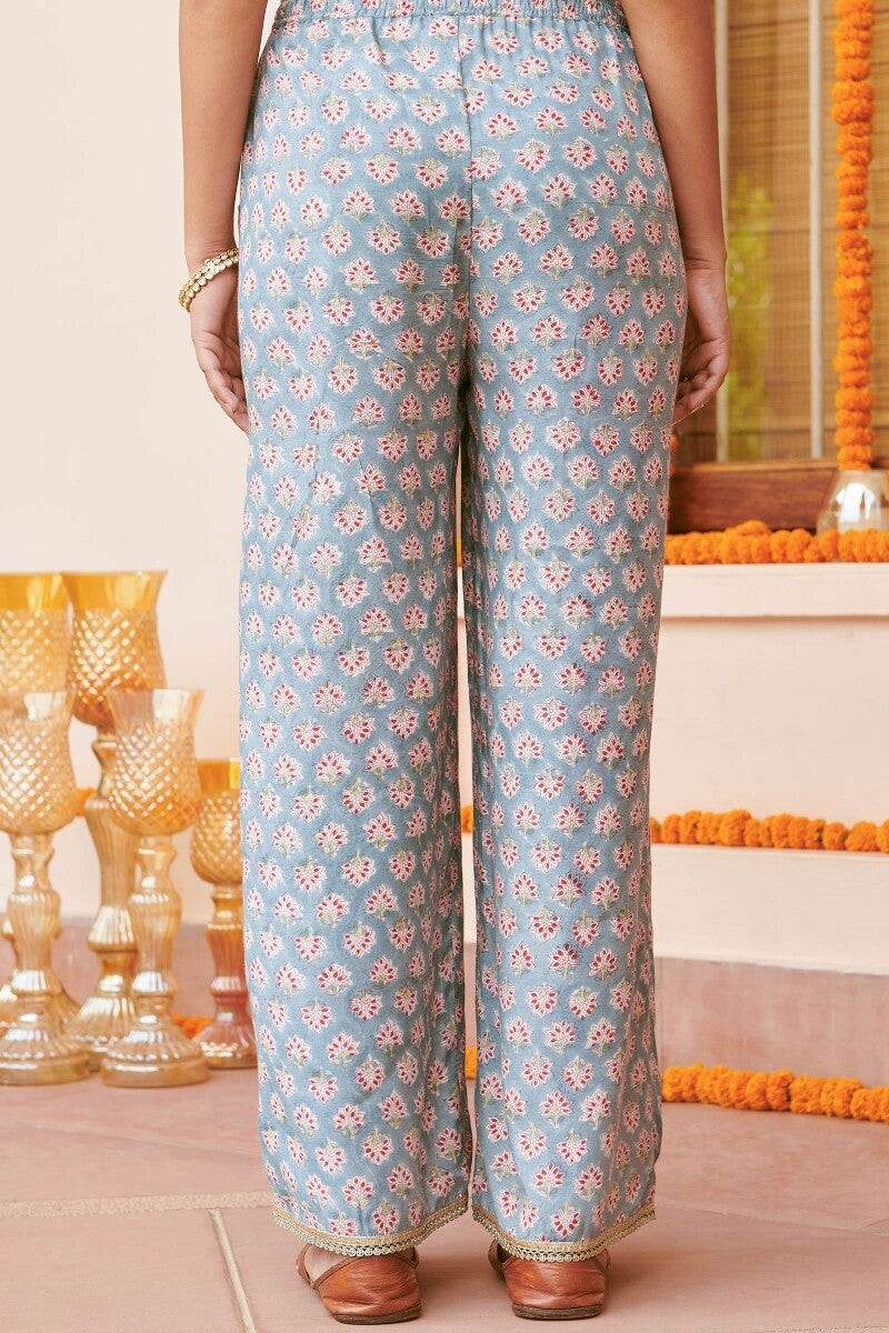 Mehrunissa Zarina Sanganeri Farsi