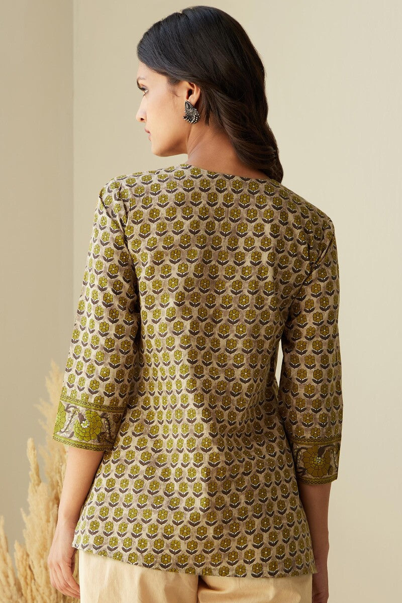 Gauhar Maira Bagru Top