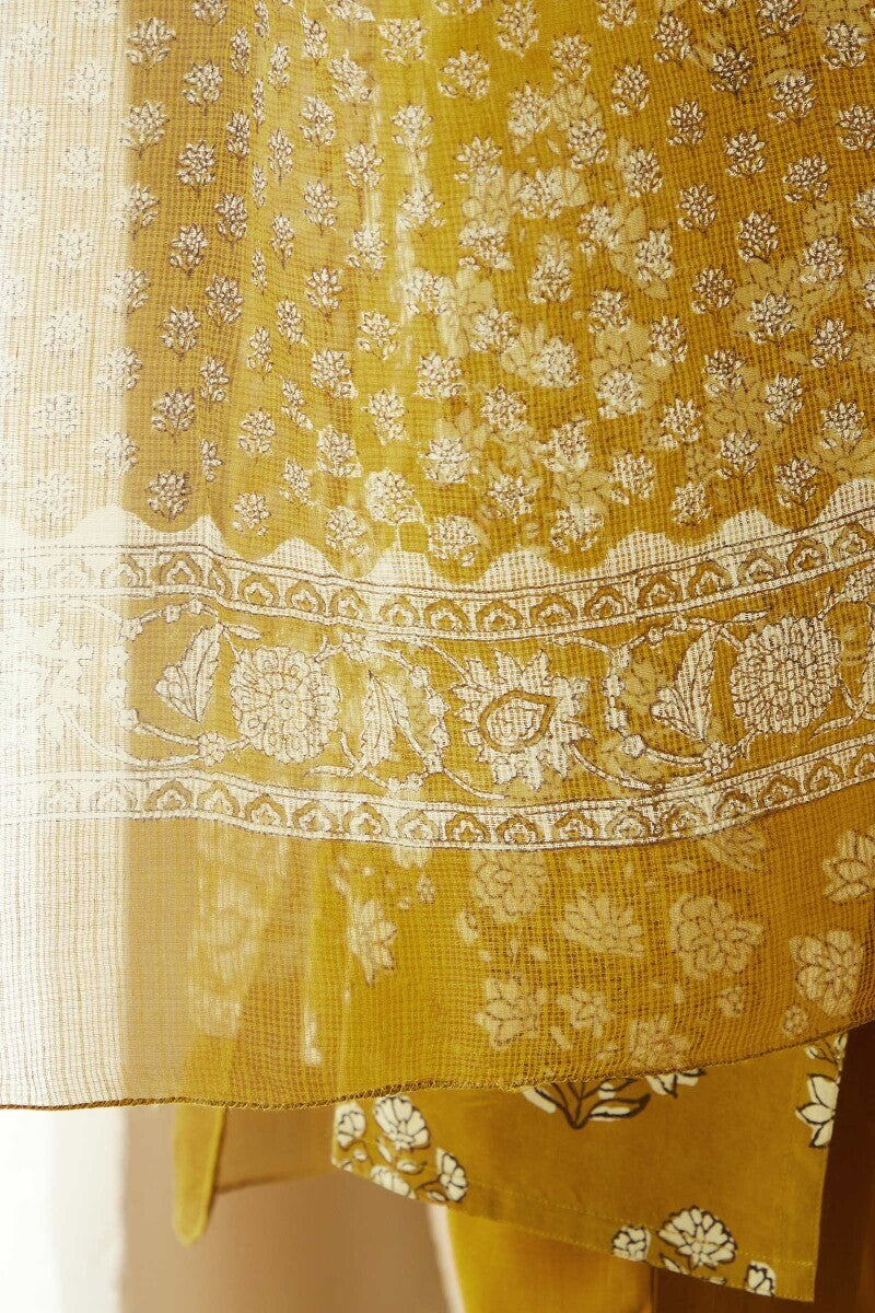 Sehra Shirin Kota Dupatta