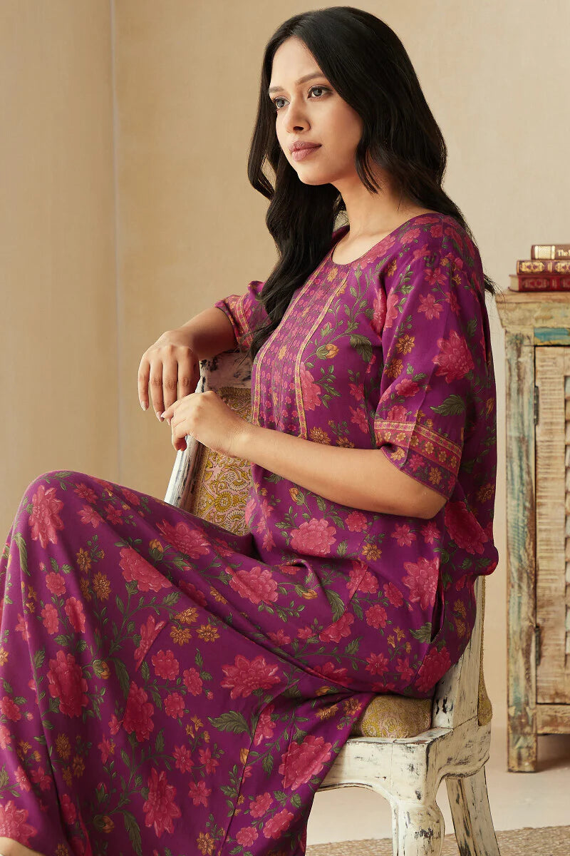 Mahnoor Siya Kaftan