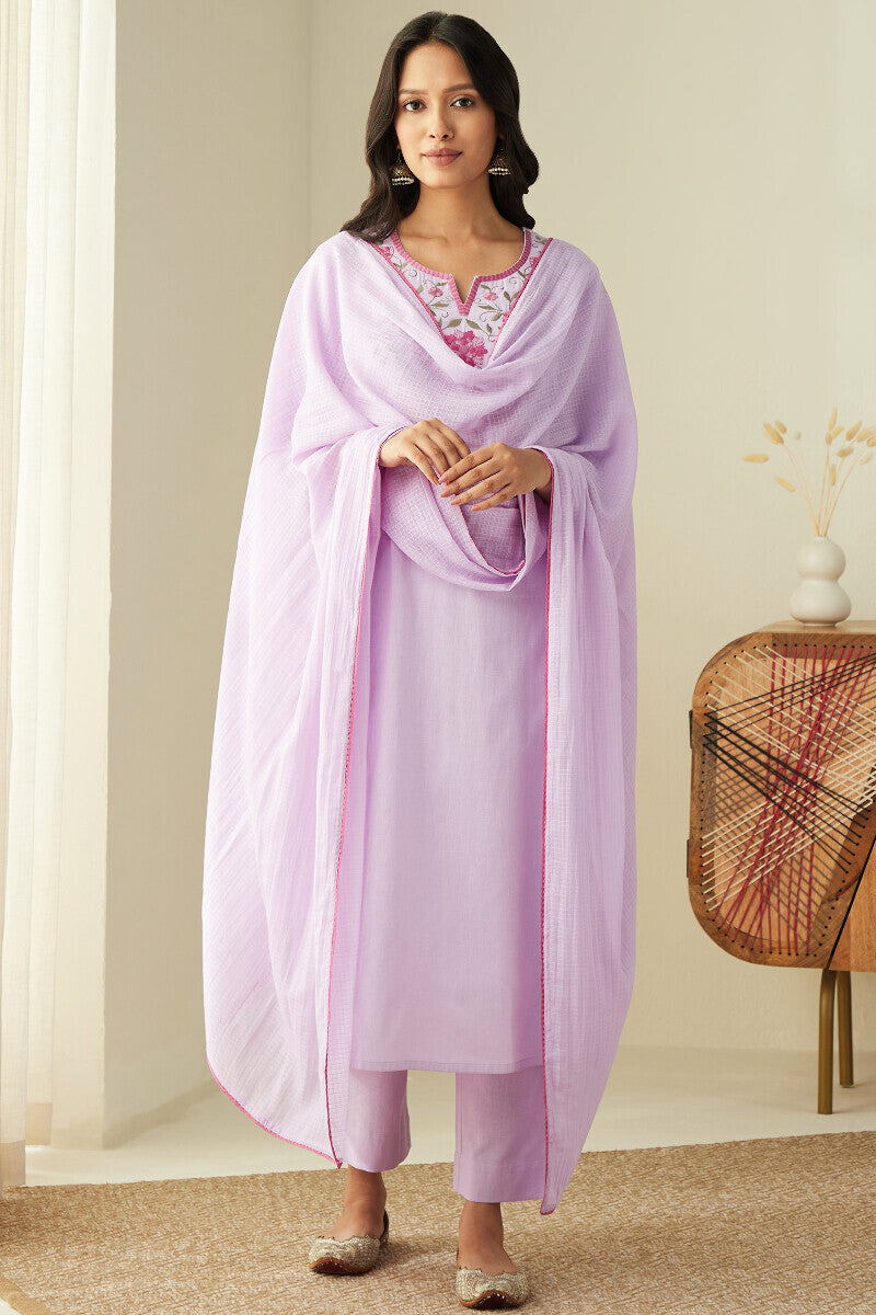 Roza Nikhat Kurta