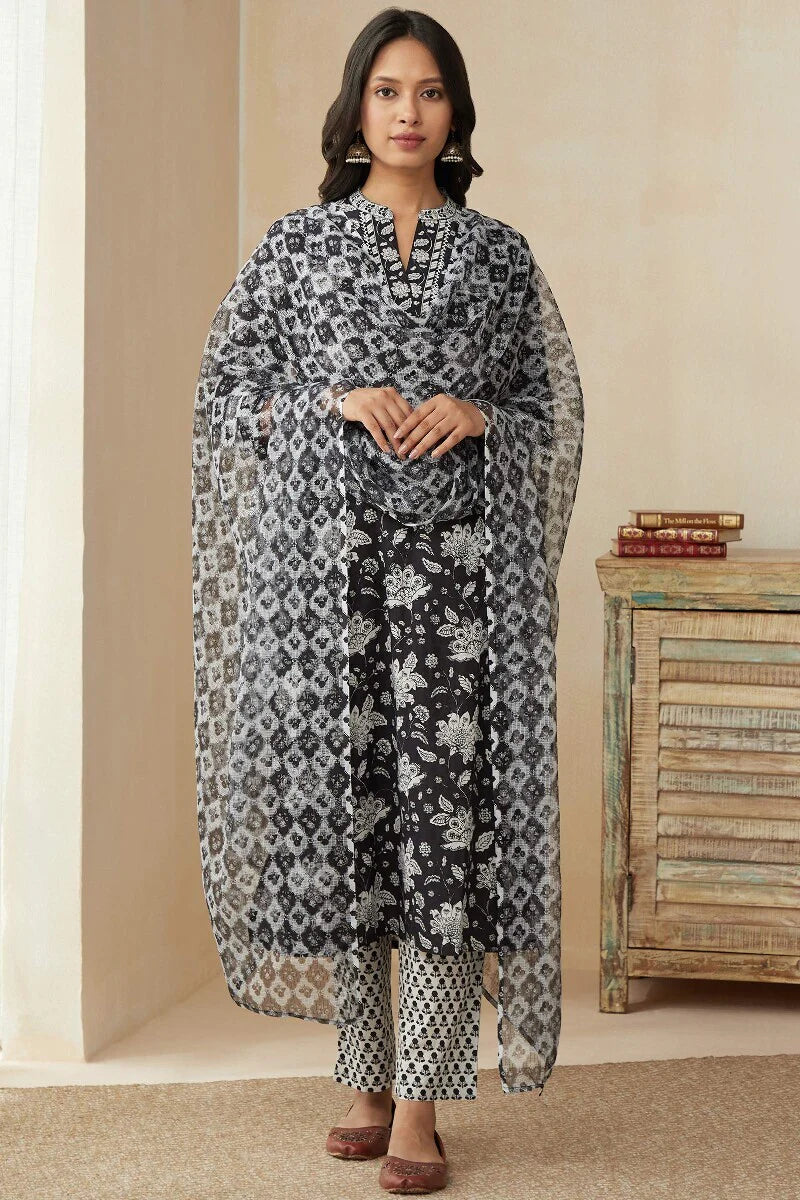 Mehnaz Nahida Sanganeri Kurta